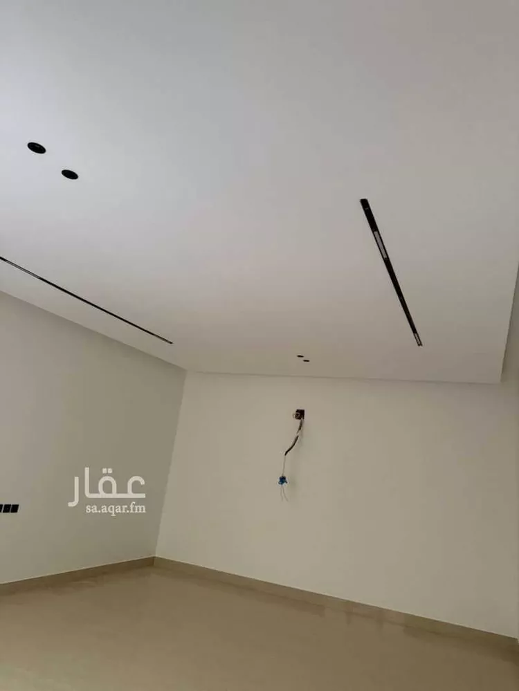 فيلا للبيع في شارع محمد بن عبدالعزيز بن هيزع ، حي المهدية ، الرياض ، منطقة الرياض صورة 5