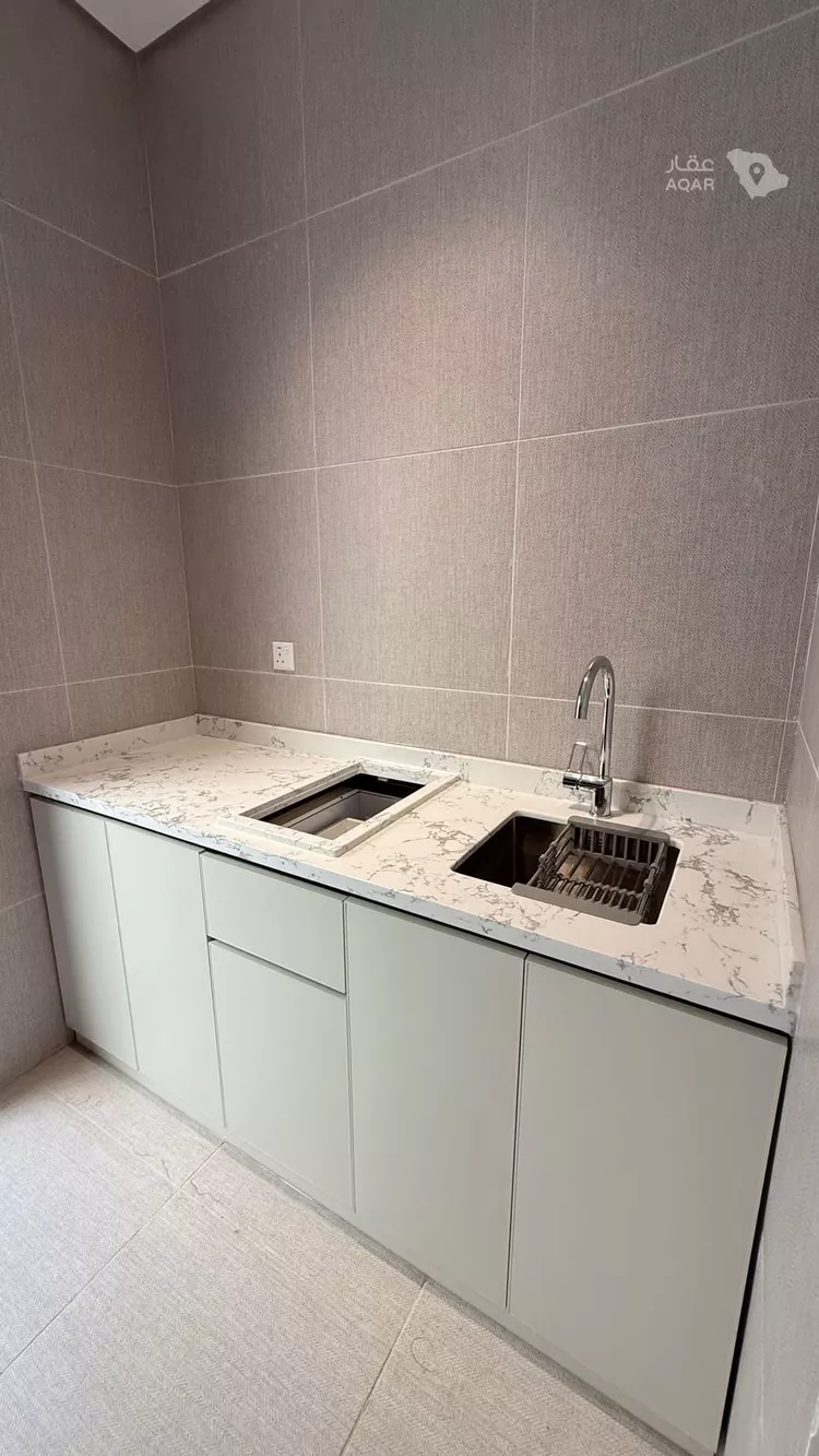 Building for Rent in Khamis Mushait Al Wahah 14