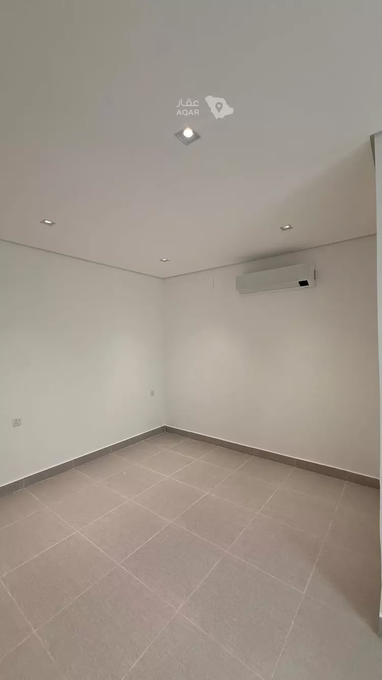 Building for Rent in Khamis Mushait Al Wahah 11