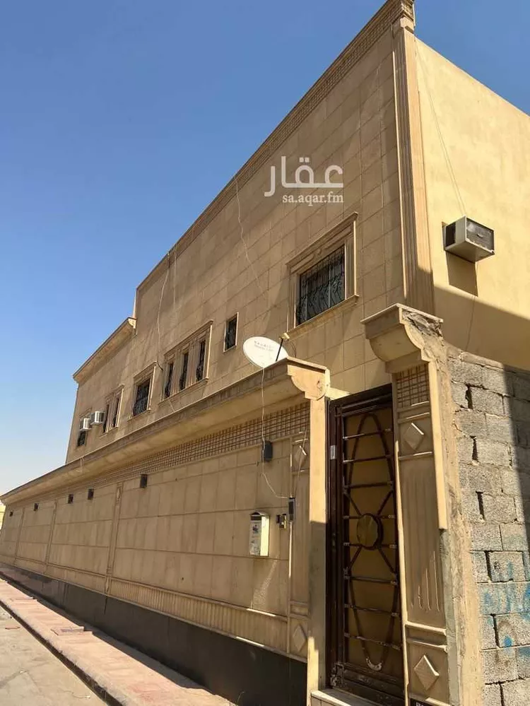 فيلا للبيع في شارع المدانة ، حي الحزم ، الرياض ، منطقة الرياض صورة 3