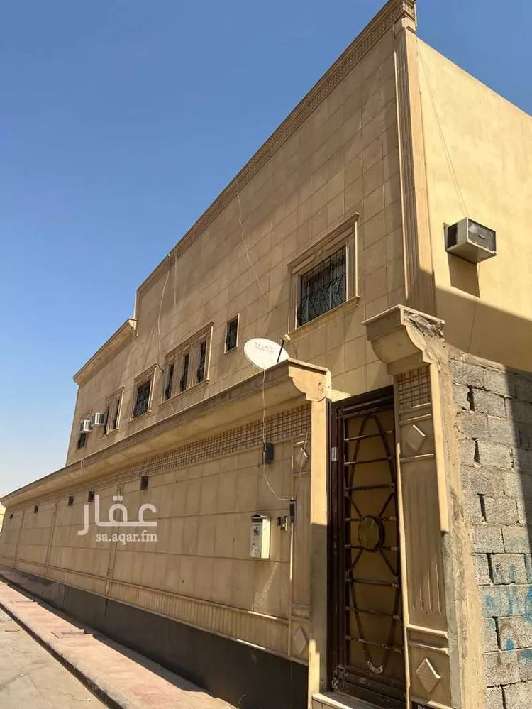 فيلا للبيع في شارع المدانة ، حي الحزم ، الرياض ، منطقة الرياض صورة 3