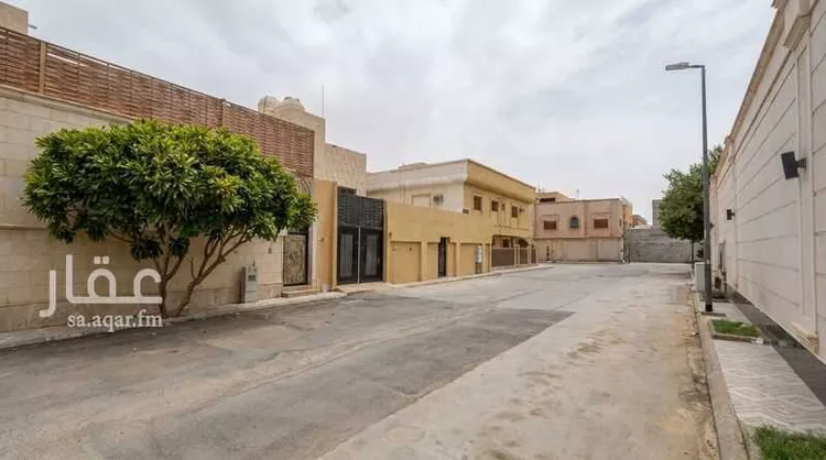 فيلا للبيع في شارع جمال الدين الصفراوي, حي الورود, مدينة الرياض, منطقة الرياض صورة 2