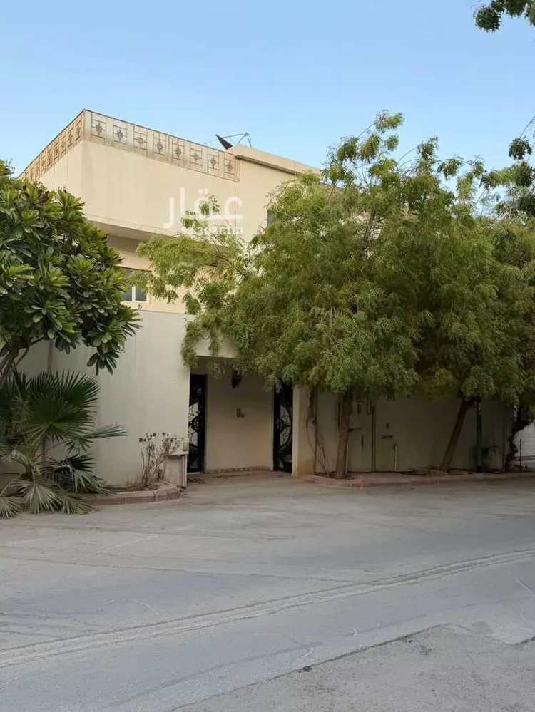 فيلا للبيع في شارع العسافية, حي الربوة, مدينة الرياض, منطقة الرياض صورة 2