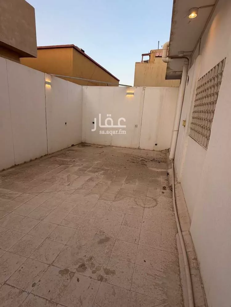 فيلا للبيع في شارع العسافية, حي الربوة, مدينة الرياض, منطقة الرياض 12