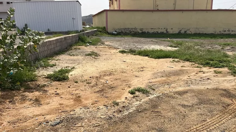 Land for Sale in Abu `Arish Rh Al Hagagah صورة 2