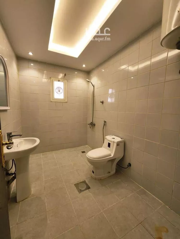 شقة للإيجار في شارع أبي الحرم المقدسي, حي الضباط, مدينة الرياض, منطقة الرياض صورة 5