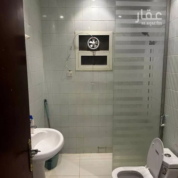 شقة للإيجار في شارع الحارث بن الحباب, حي الضباط, مدينة الرياض, منطقة الرياض صورة 2