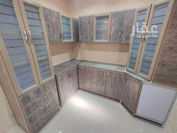 شقة للإيجار في شارع تهامة, حي الضباط, مدينة الرياض, منطقة الرياض صورة 2