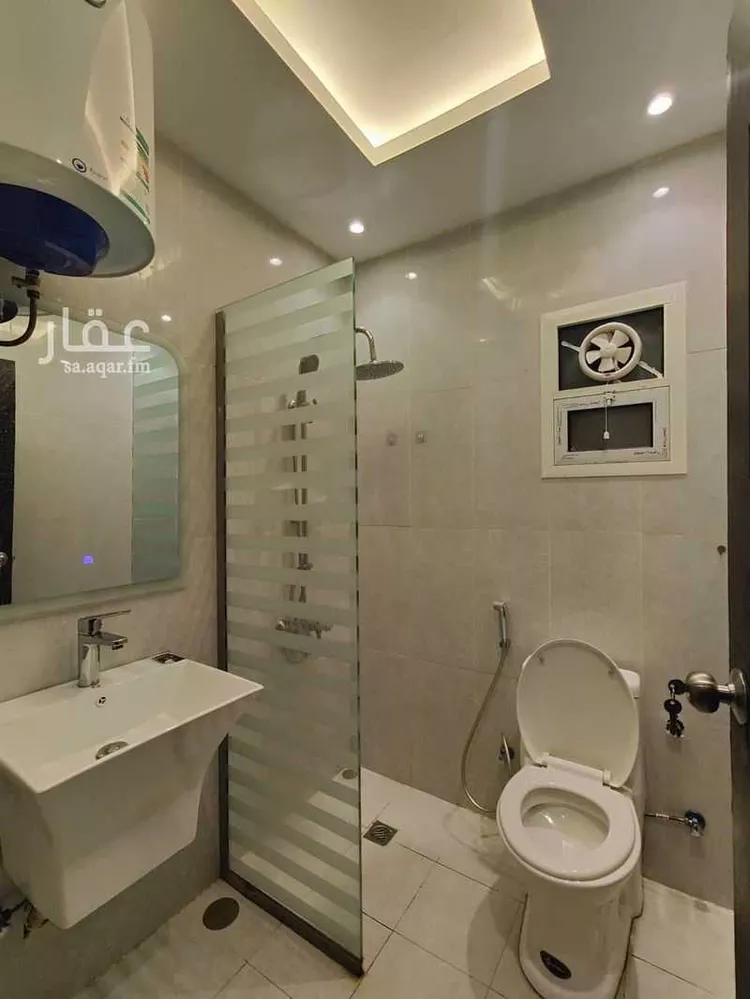 شقة للإيجار في شارع صفوان بن أمية, حي الوزارات, مدينة الرياض, منطقة الرياض صورة 2