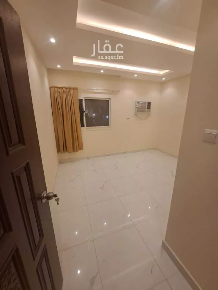 شقة للإيجار في شارع صفوان بن أمية, حي الوزارات, مدينة الرياض, منطقة الرياض صورة 3