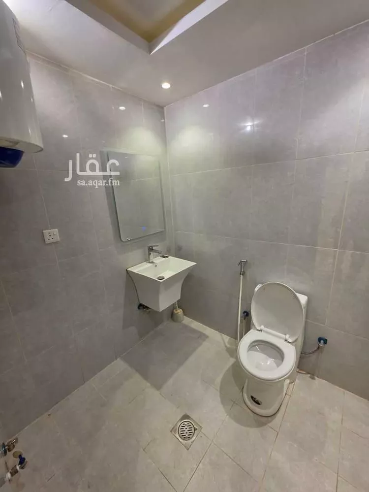شقة للإيجار في شارع صفوان بن أمية, حي الوزارات, مدينة الرياض, منطقة الرياض صورة 3