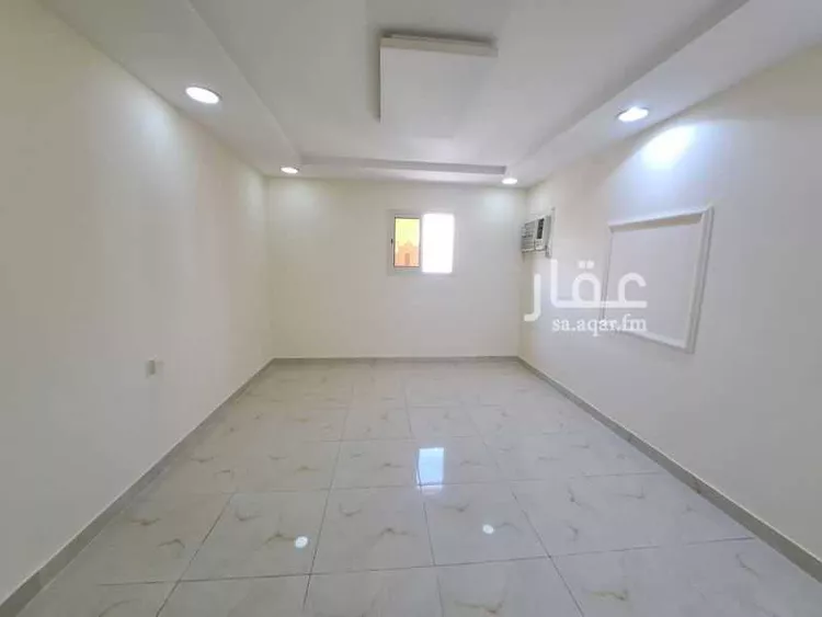 شقة للإيجار في شارع الفرزدق, حي الضباط, مدينة الرياض, منطقة الرياض