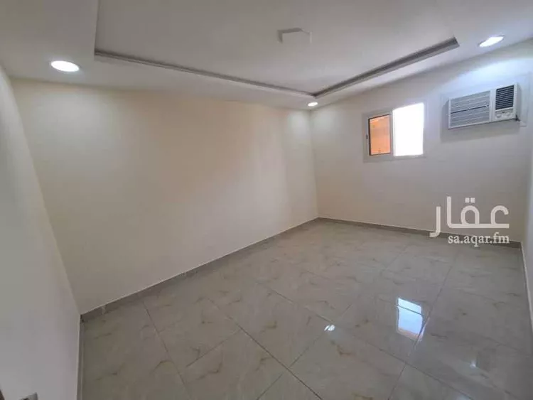 شقة للإيجار في شارع الفرزدق, حي الضباط, مدينة الرياض, منطقة الرياض صورة 2