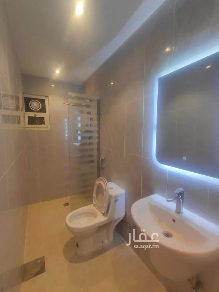 شقة للإيجار في شارع الامام عبدالله بن ثنيان ال سعود, حي الضباط, مدينة الرياض, منطقة الرياض صورة 4
