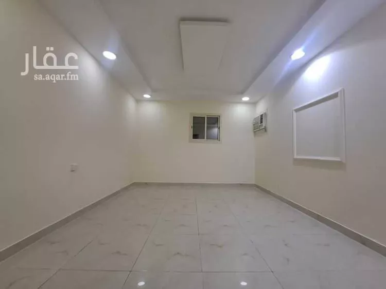 شقة للإيجار في شارع الفرزدق, حي الضباط, مدينة الرياض, منطقة الرياض صورة 2