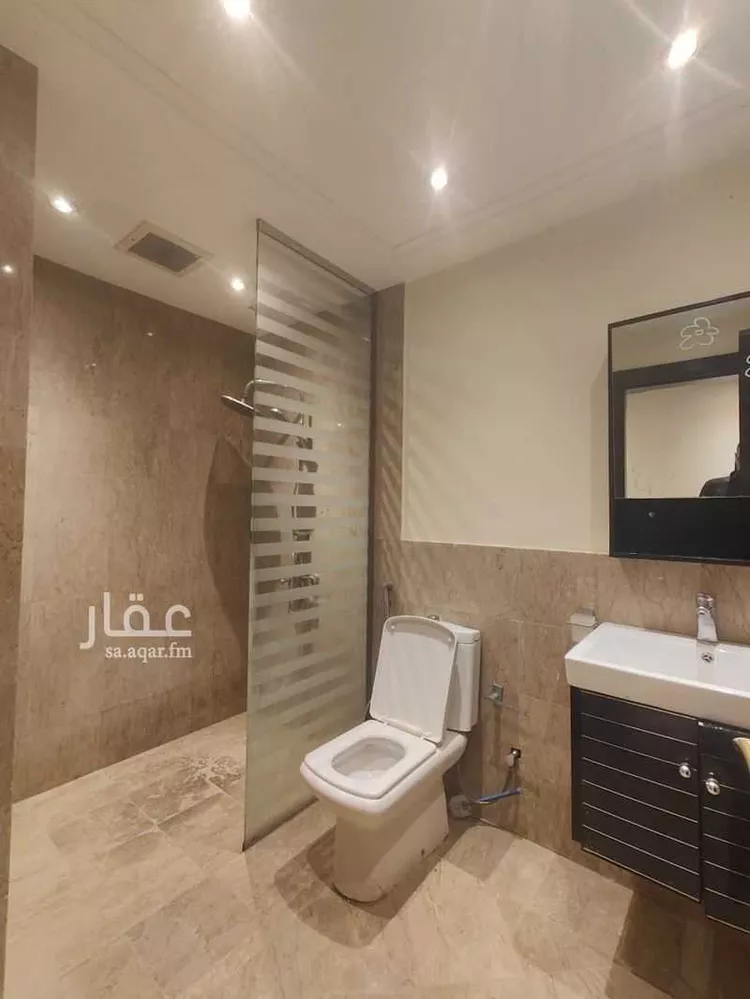 شقة للإيجار في شارع Al Ajluni, حي الوزارات, مدينة الرياض, منطقة الرياض 7