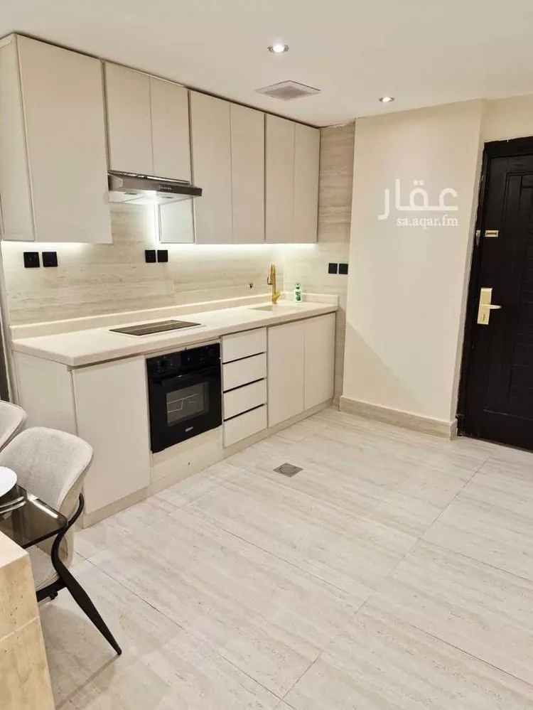 شقة للإيجار في شارع صفوان بن أمية, حي الوزارات, مدينة الرياض, منطقة الرياض صورة 3