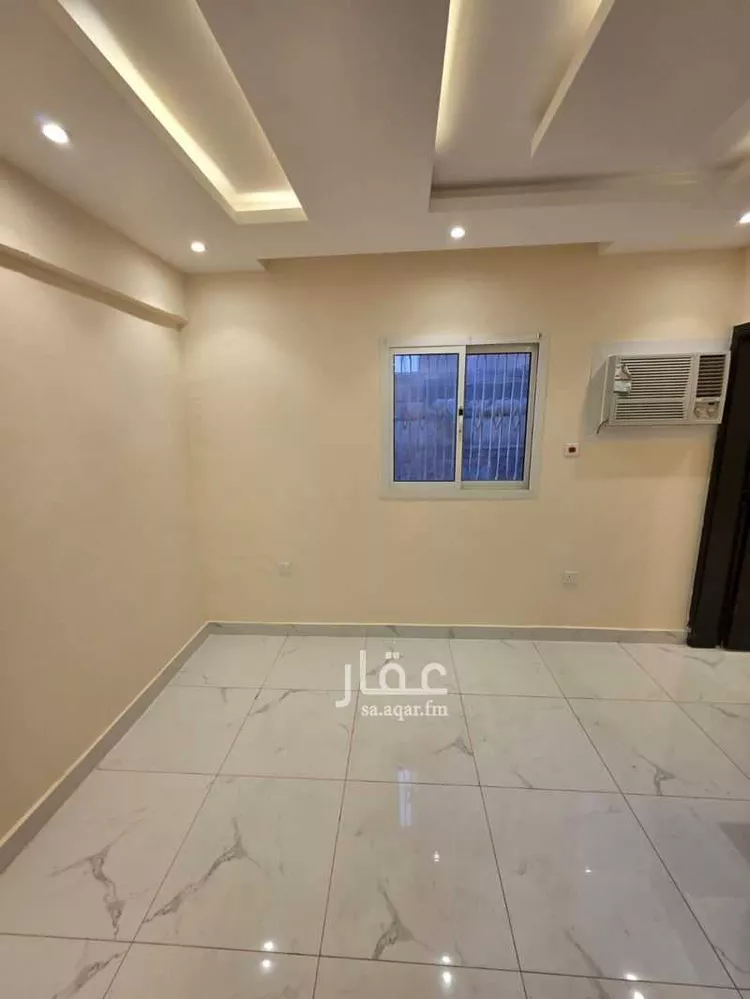 شقة للإيجار في شارع صفوان بن أمية, حي الوزارات, مدينة الرياض, منطقة الرياض صورة 3