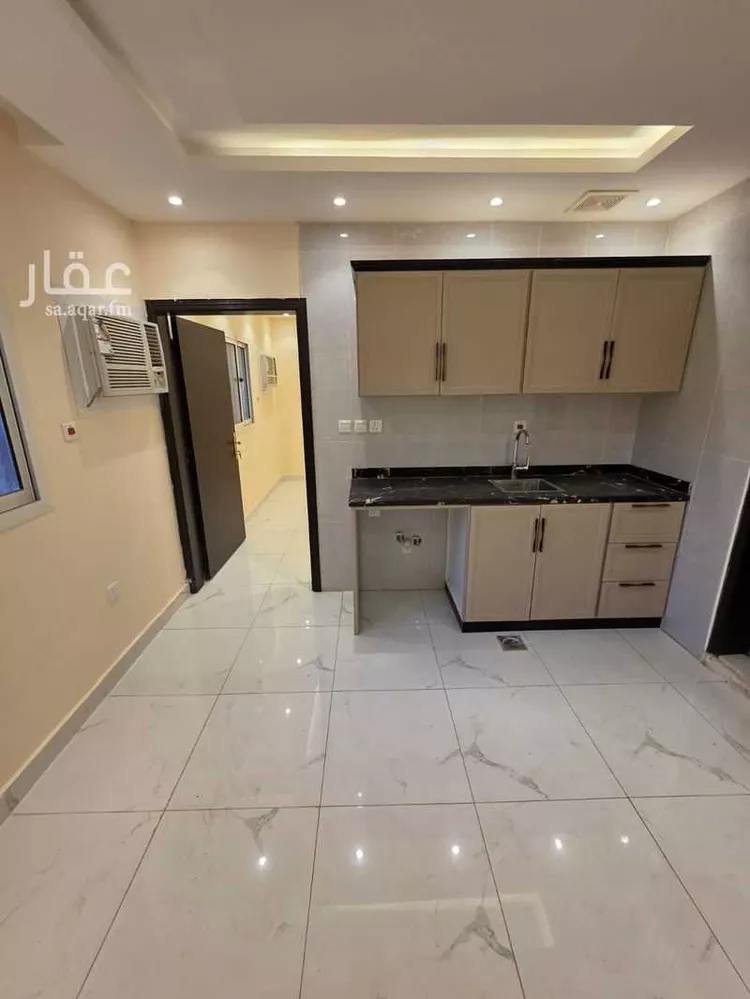 شقة للإيجار في شارع صفوان بن أمية, حي الوزارات, مدينة الرياض, منطقة الرياض صورة 2