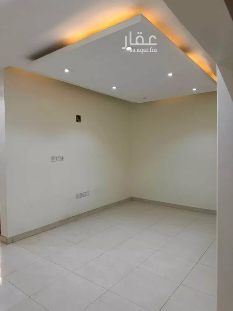 شقة للإيجار في شارع طراق, حي العزيزية, مدينة الرياض, منطقة الرياض 6