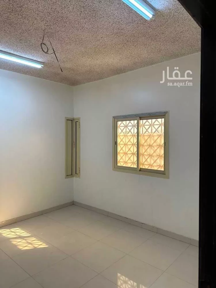 شقة للإيجار في شارع طراق, حي العزيزية, مدينة الرياض, منطقة الرياض