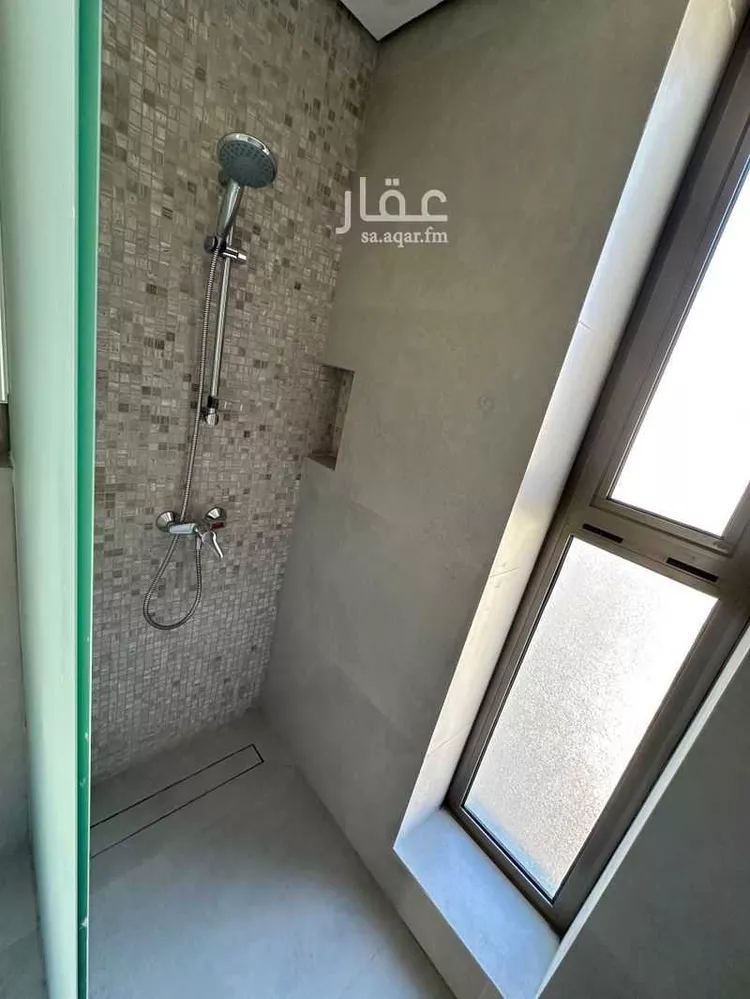 فيلا للإيجار في شارع الطاهرة ، حي حطين ، الرياض ، منطقة الرياض صورة 5