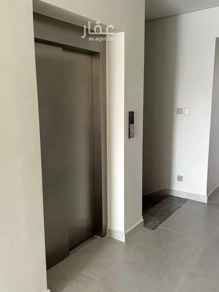 فيلا للإيجار في شارع الطاهرة ، حي حطين ، الرياض ، منطقة الرياض صورة 3