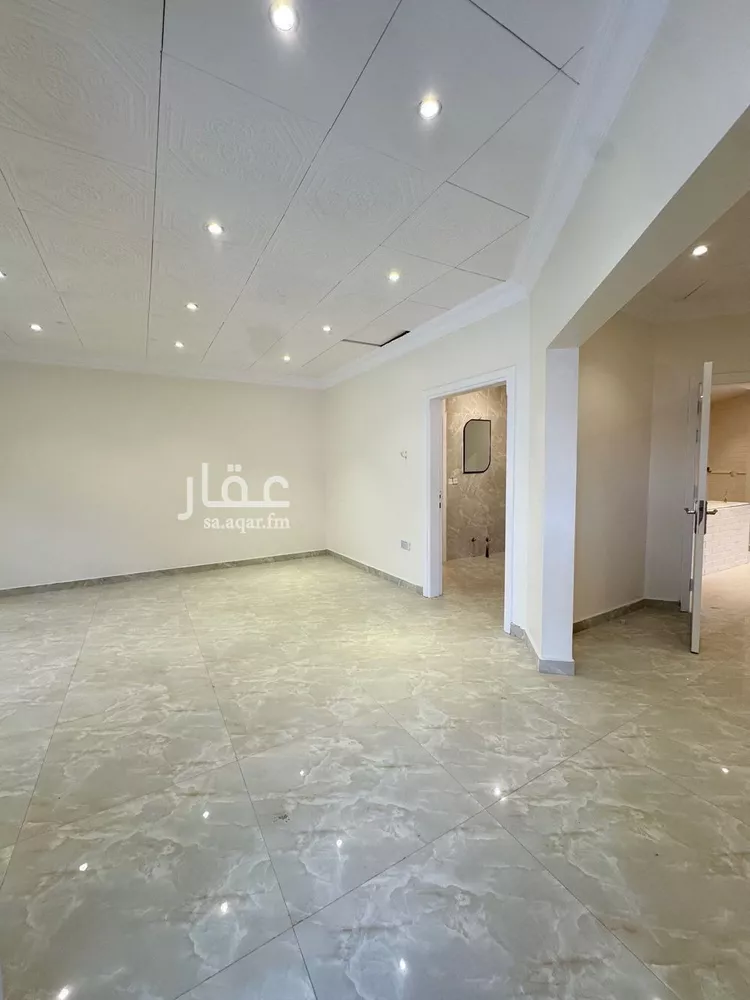 فيلا للإيجار في شارع الأرطاوية, حي المصيف, مدينة الرياض, منطقة الرياض صورة 3