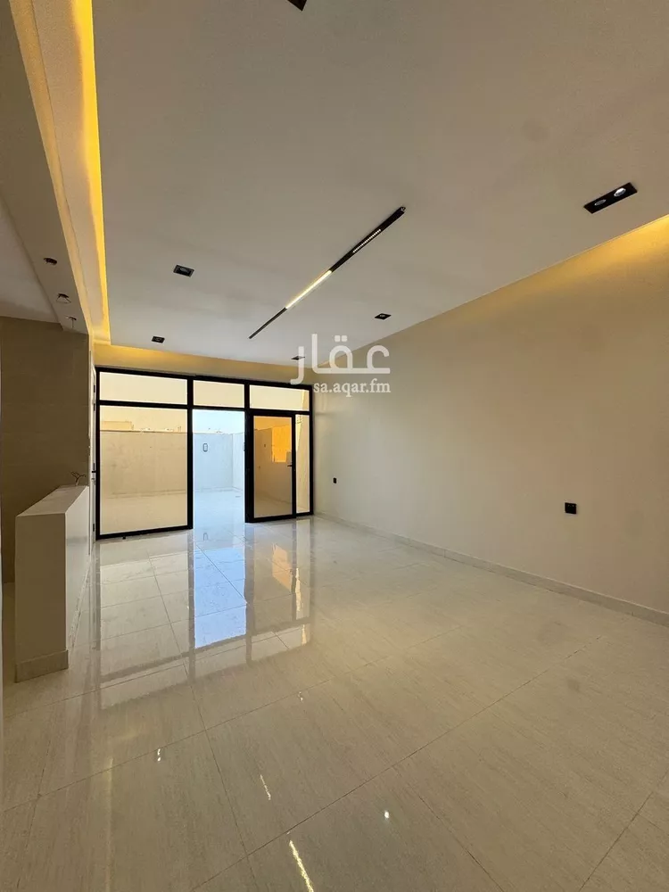 دور للبيع في شارع الأزهار, حي طيبة, مدينة الرياض, منطقة الرياض صورة 5