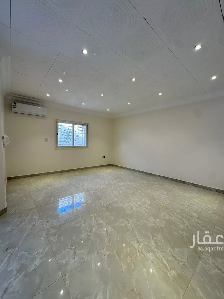 فيلا للإيجار في شارع الأرطاوية, حي المصيف, مدينة الرياض, منطقة الرياض صورة 2