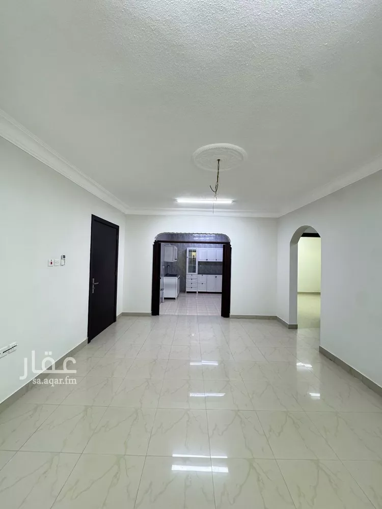شقة للإيجار في شارع عسير, حي ظهرة لبن, مدينة الرياض, منطقة الرياض صورة 4