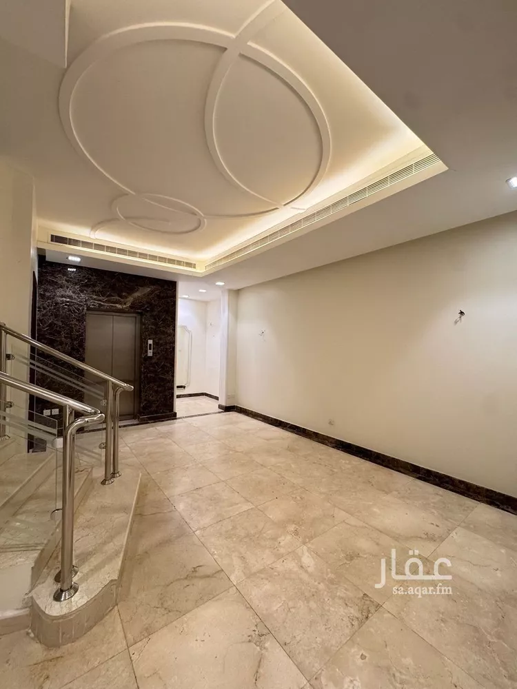 فيلا للإيجار في شارع عمرو الكندي, حي عرقة, مدينة الرياض, منطقة الرياض صورة 5