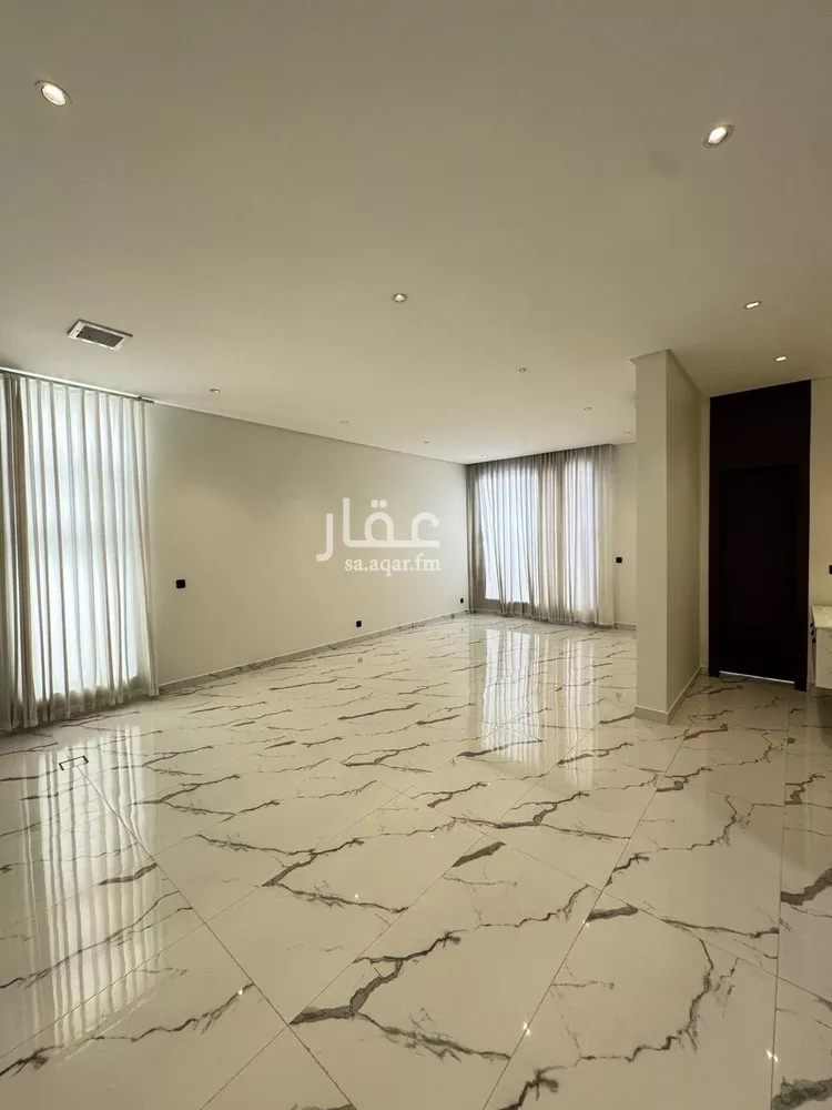 فيلا للإيجار في شارع عبدالله الزمار, حي العارض, مدينة الرياض, منطقة الرياض صورة 3