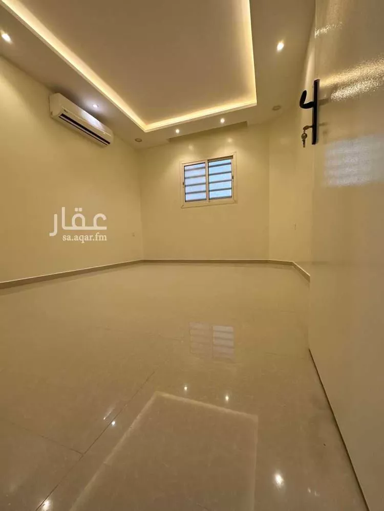 شقة للإيجار في شارع عبدالله بن دخيل, حي عكاظ, مدينة الرياض, منطقة الرياض صورة 3