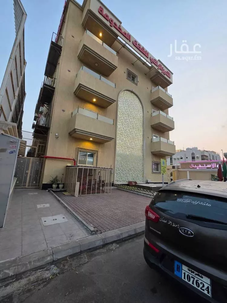 عمارة للبيع في شارع ابن رحيم, حي بني مالك, مدينة جدة, منطقة مكة المكرمة