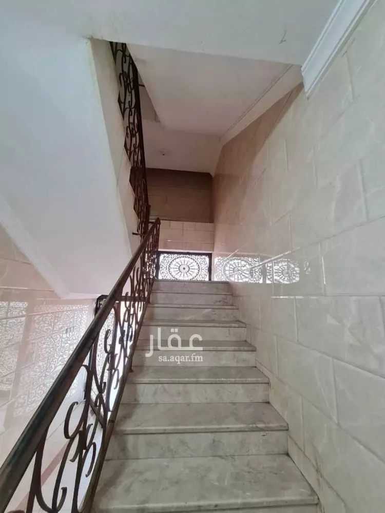 عمارة للبيع في شارع محمد بن يزيد, حي أم السلم, مدينة جدة, منطقة مكة المكرمة صورة 3