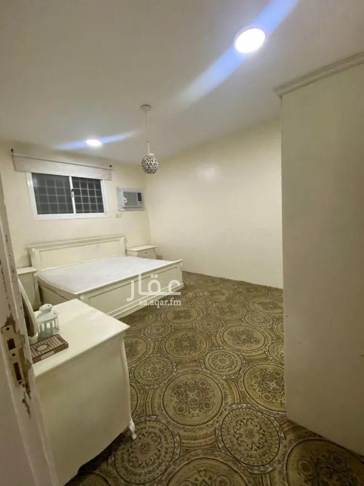 شقة للإيجار في شارع طريق ابو بكر الصديق, حي الإسكان, مدينة بريده, منطقة القصيم صورة 3