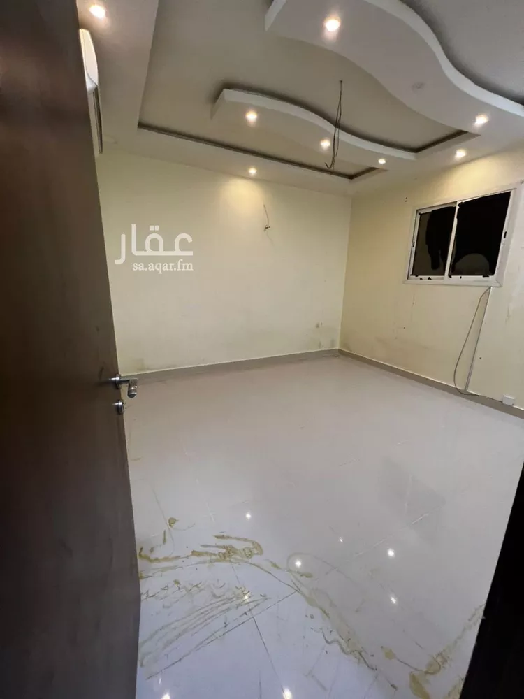 شقة للإيجار في شارع سليمان العلي المشيقح, حي النهضة, مدينة بريده, منطقة القصيم