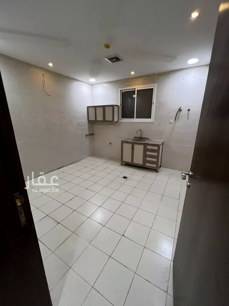 شقة للإيجار في شارع سليمان العلي المشيقح, حي النهضة, مدينة بريده, منطقة القصيم صورة 4