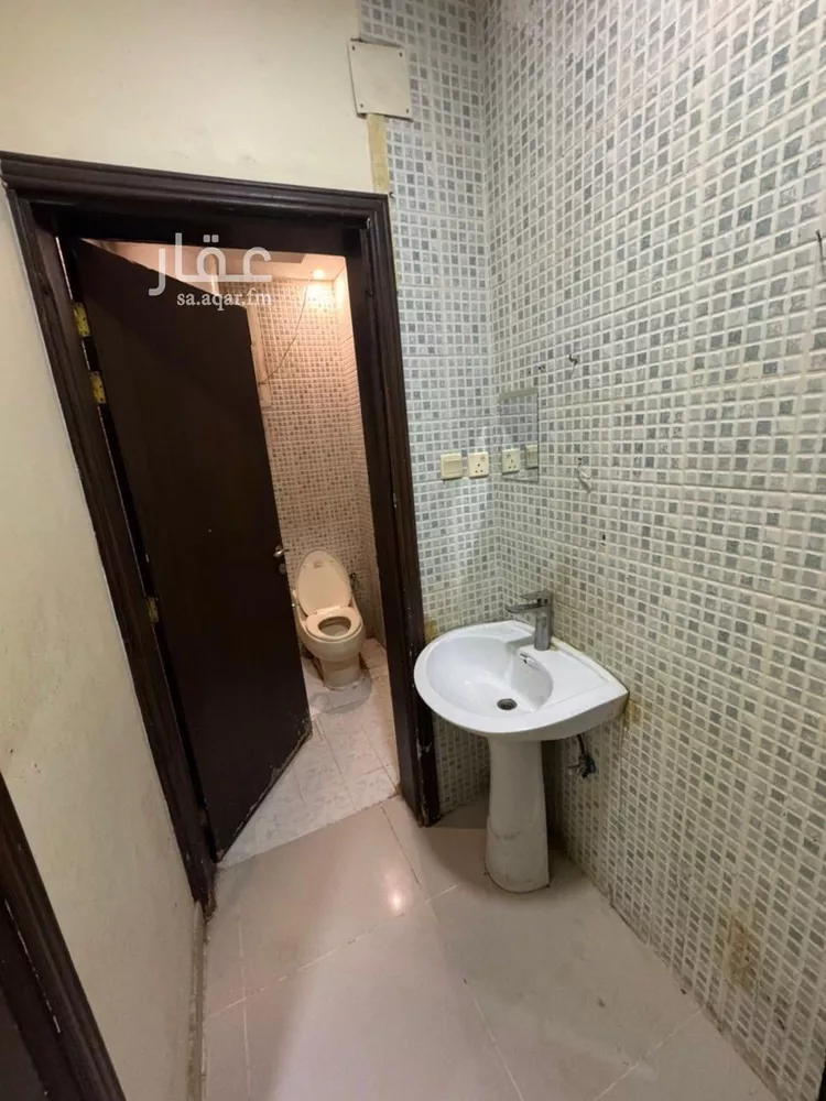 شقة للإيجار في شارع سليمان العلي المشيقح, حي النهضة, مدينة بريده, منطقة القصيم صورة 3