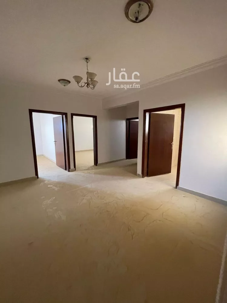 شقة للإيجار في شارع الكروس ابن سليم, حي الروضة, مدينة بريدة, منطقة القصيم