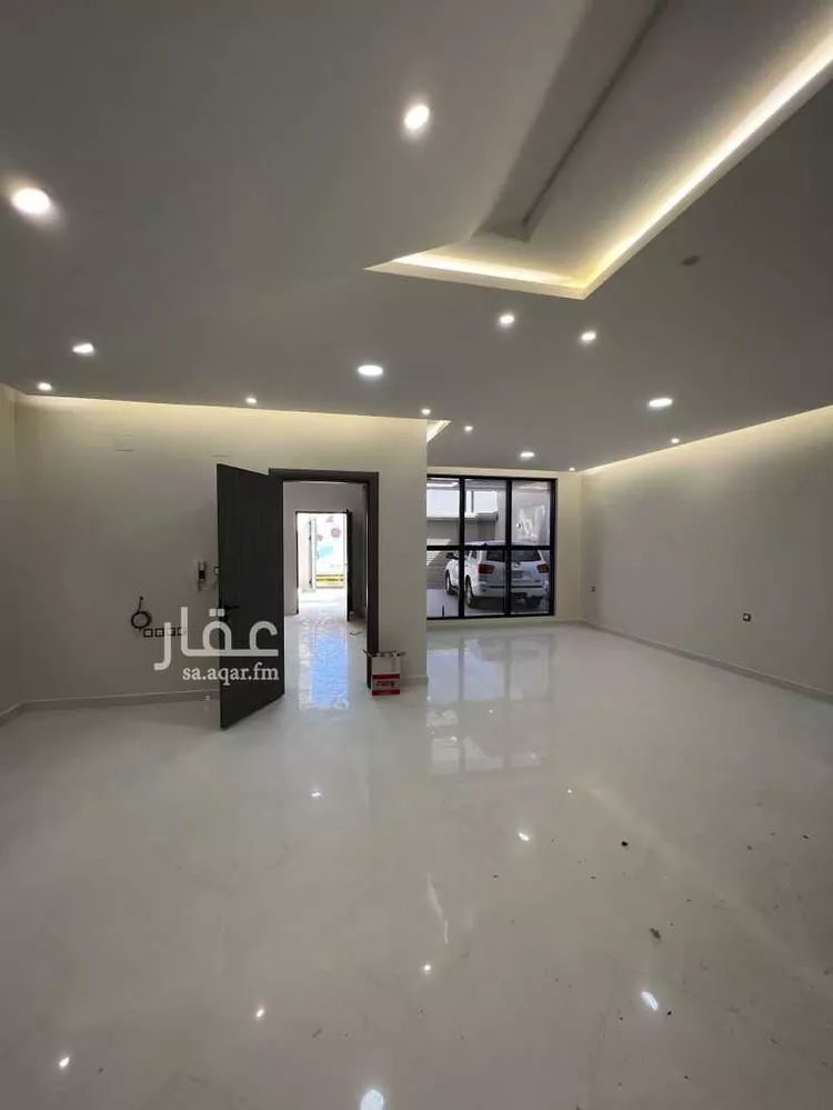 فيلا للبيع في شارع الامير عبدالله بن جلوي بن تركي ال سعود, حي النهضة, مدينة بريدة, منطقة القصيم 9