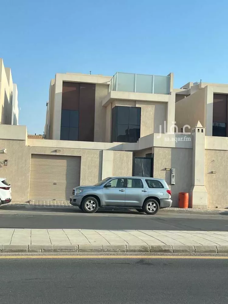 فيلا للبيع في شارع الامير عبدالله بن جلوي بن تركي ال سعود, حي النهضة, مدينة بريدة, منطقة القصيم
