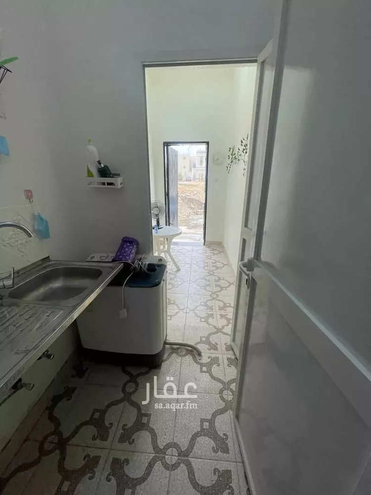 غرفة للإيجار في شارع رقم 380 ، حي النرجس ، الرياض ، منطقة الرياض صورة 2