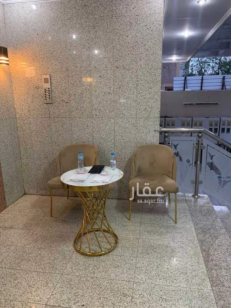 شقة للإيجار في شارع عمر بن الحارث, حي العريض, مدينة المدينه المنوره, منطقة المدينة المنورة صورة 3