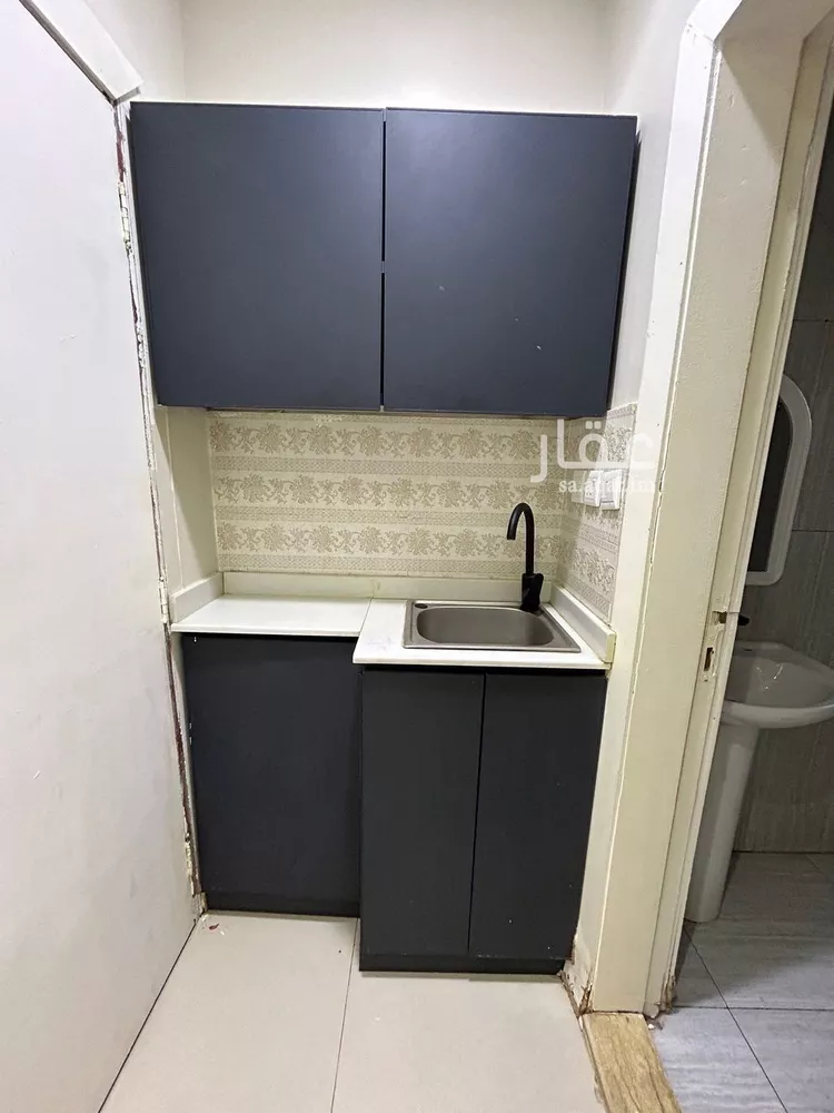 شقة للإيجار في شارع الصحابة, حي إشبيلية, مدينة الرياض, منطقة الرياض صورة 5
