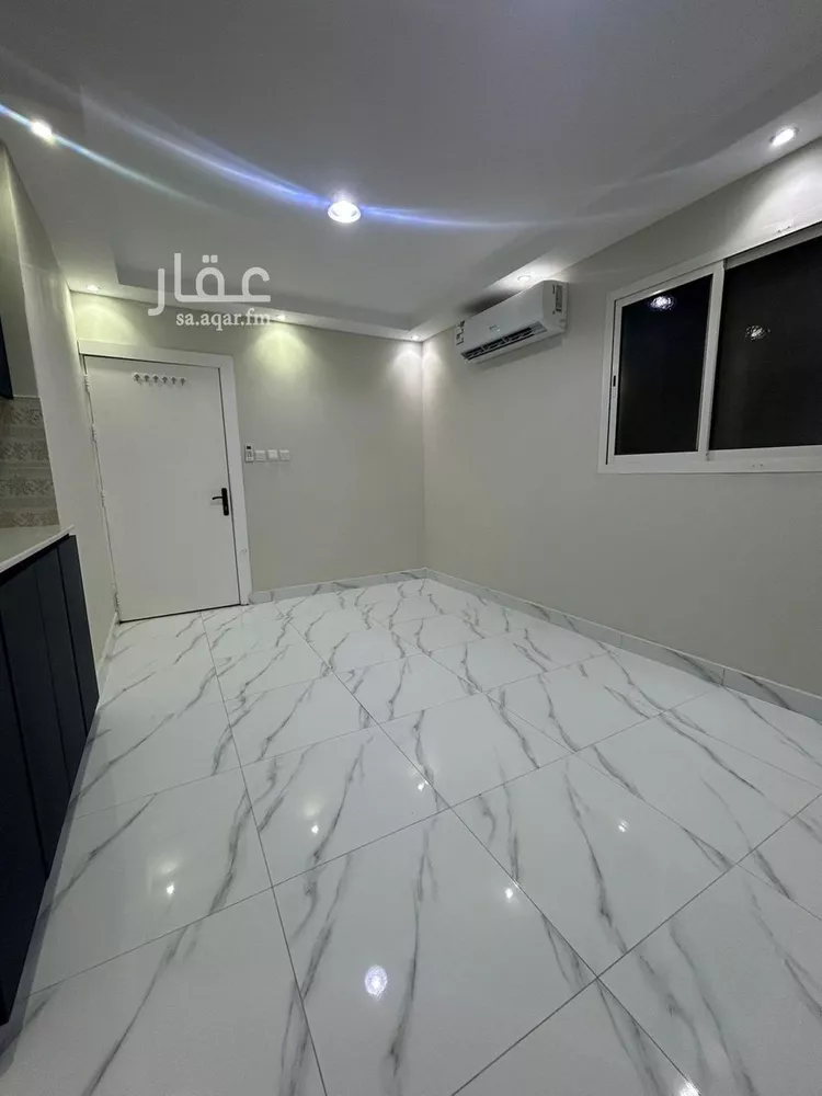 شقة للإيجار في شارع الصحابة, حي إشبيلية, مدينة الرياض, منطقة الرياض صورة 3