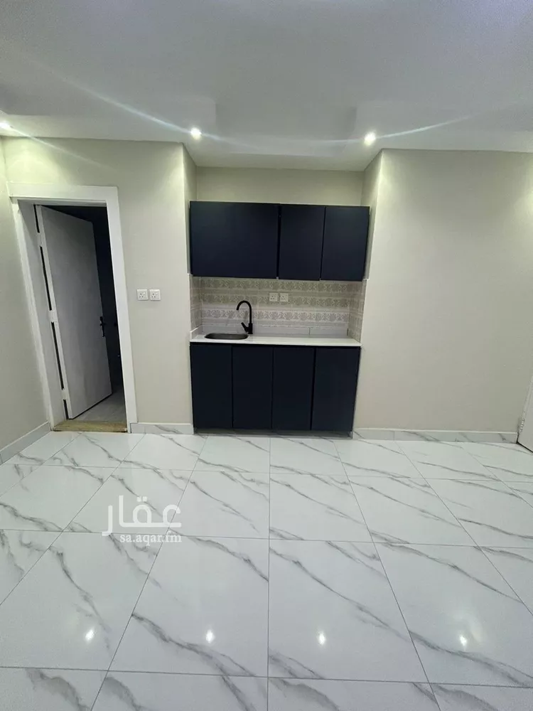 شقة للإيجار في شارع الصحابة, حي إشبيلية, مدينة الرياض, منطقة الرياض صورة 3