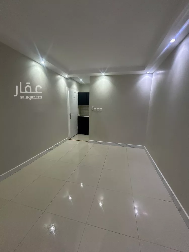 شقة للإيجار في شارع الصحابة, حي إشبيلية, مدينة الرياض, منطقة الرياض صورة 3