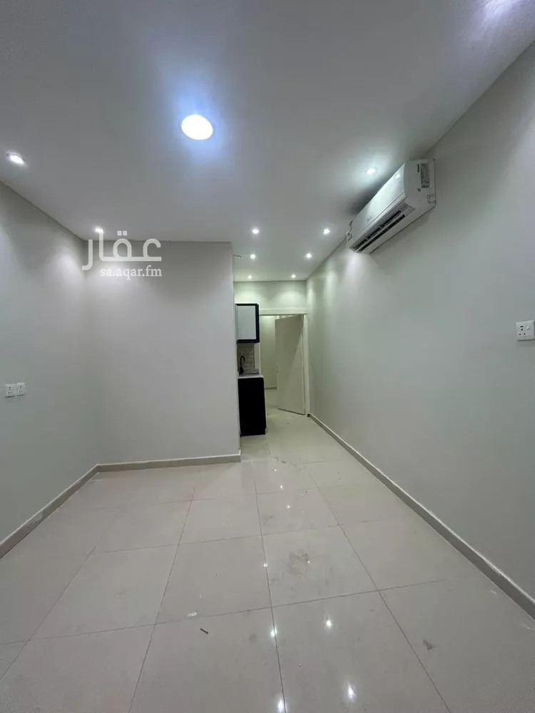 شقة للإيجار في شارع الصحابة, حي إشبيلية, مدينة الرياض, منطقة الرياض صورة 3
